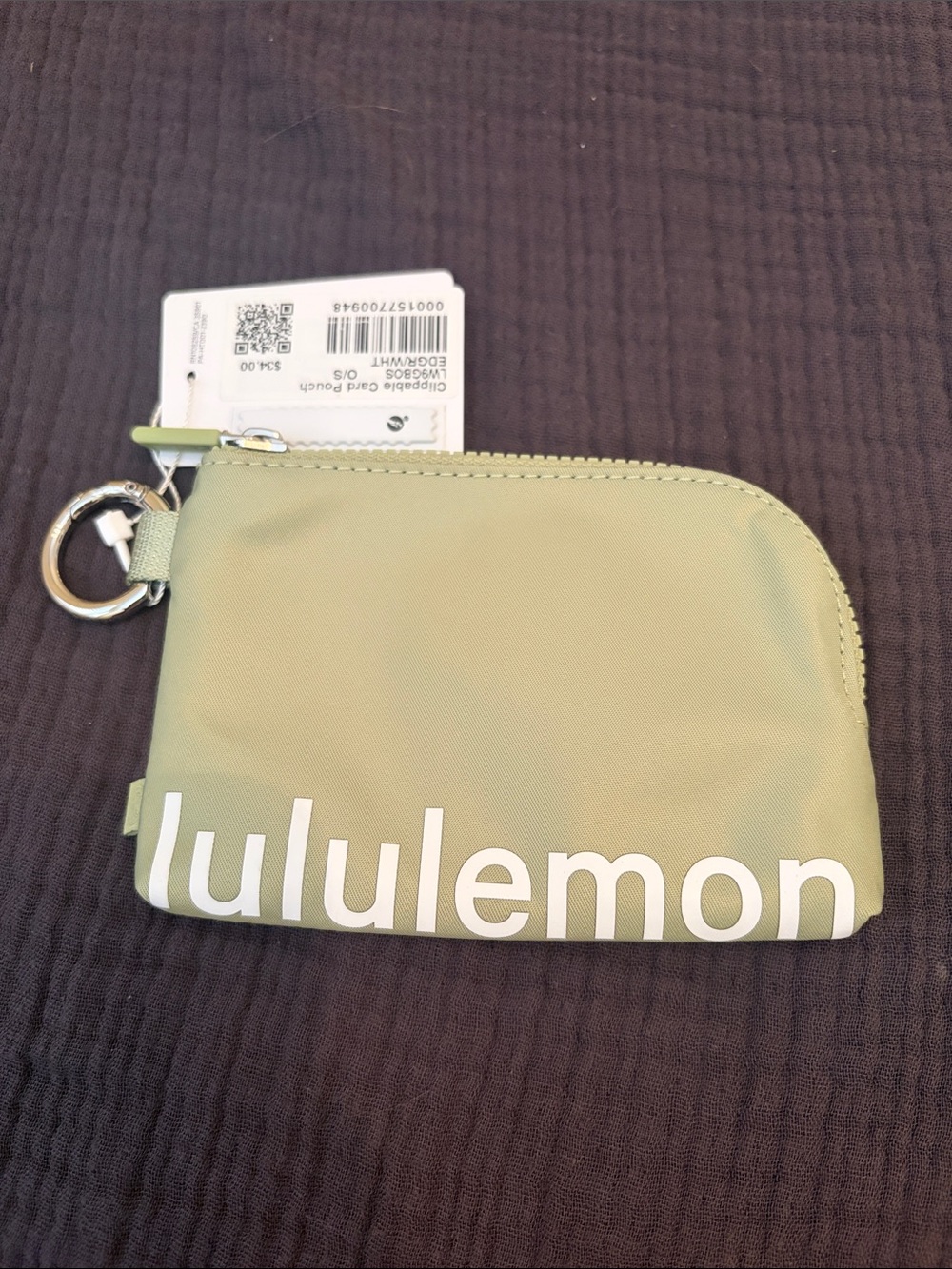 NWT Lululemon Athletica Green Clippable Card Pouch